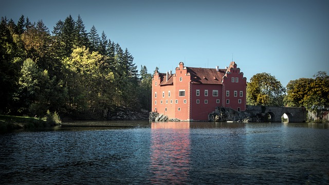 zámek Červená Lhota